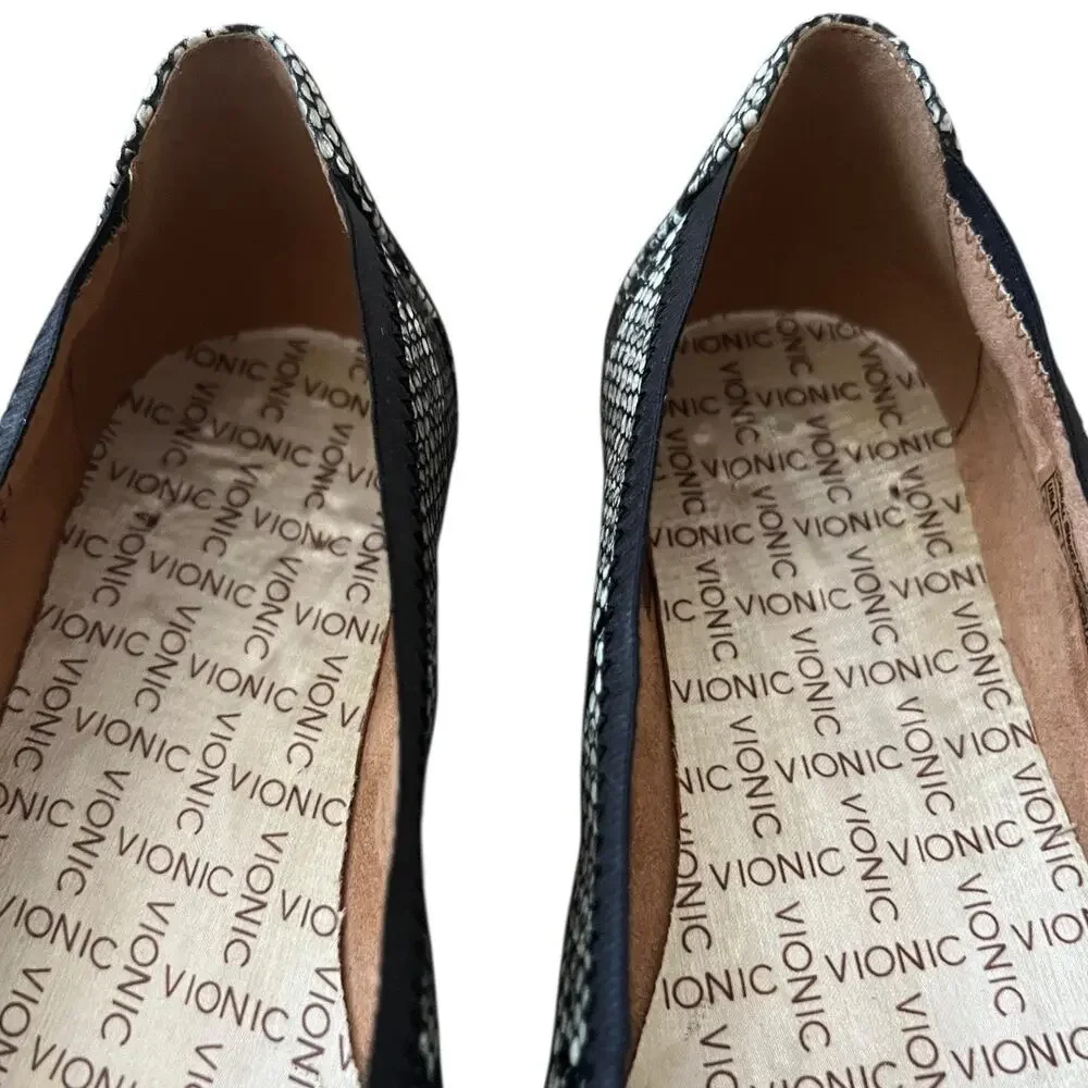 Vionic Caroll Leather Snake Print Slip On Flats Size 6.5